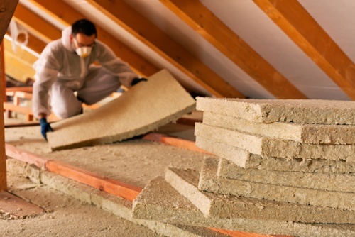 Flink besparen op de energierekening door isolatie